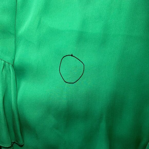 Alice + Olivia Bernice Top in Juniper - Picture 10 of 12